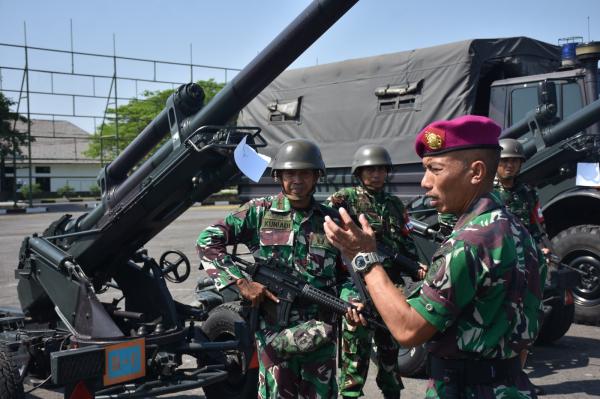 Apel Kesiapan Personil dan Material Latgab TNI 2023 Menart 2 Marinir