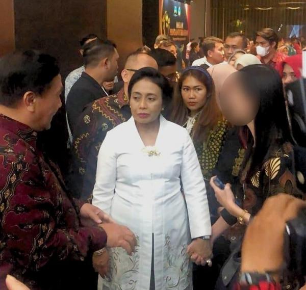 Tuntut Hak Asuh Anak, Ibu Muda Kejar Menteri PPPA di Semarang