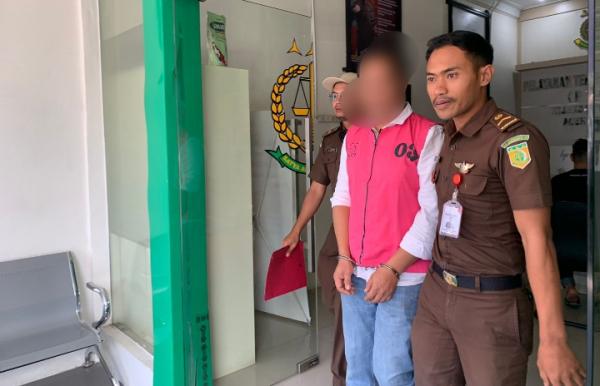 Ditetapkan Tersangka Kasus Tipikor, Eks Bendahara Disdagkop UKM Aceh Tengah Ditahan di Rutan