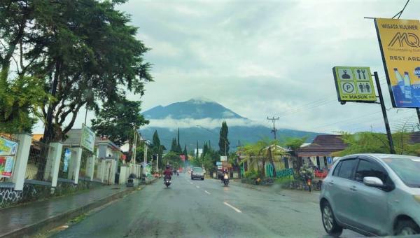 8 Gunung Tertinggi di Provinsi Jawa Tengah, Gunung Lawu Posisi Berapa?