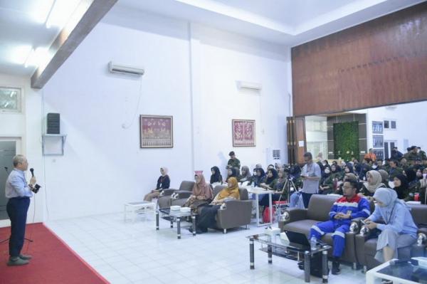 Mahasiswa Universitas Muhammadiyah Surakarta Lakukan Kunjungan ke KPI Unit VI Balongan