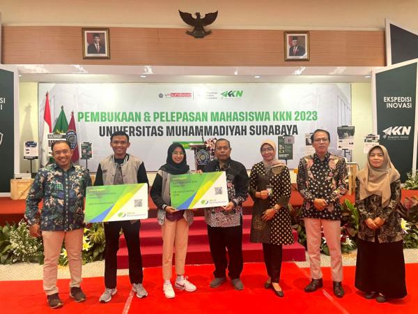 725 Mahasiswa KKN Reguler UM Surabaya Dilindungi BPJAMSOSTEK Surabaya