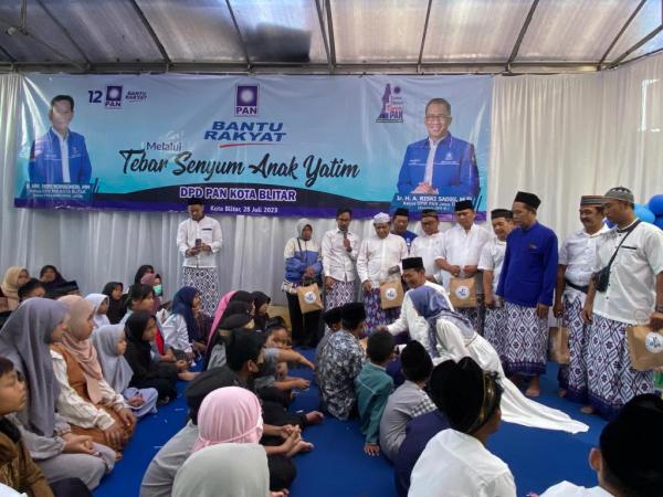 DPD PAN Kota Blitar Santuni 140 Anak Yatim, Ini Harapannya