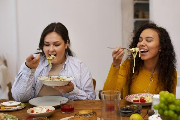 5 Kiat Sehat Makan di Luar bagi Penderita Diabetes, Salah Satunya Perhatikan Porsi