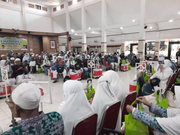 Alhamdulillah, Jemaah Haji Asal Banjarnegara Kembali ke Kampung Halaman
