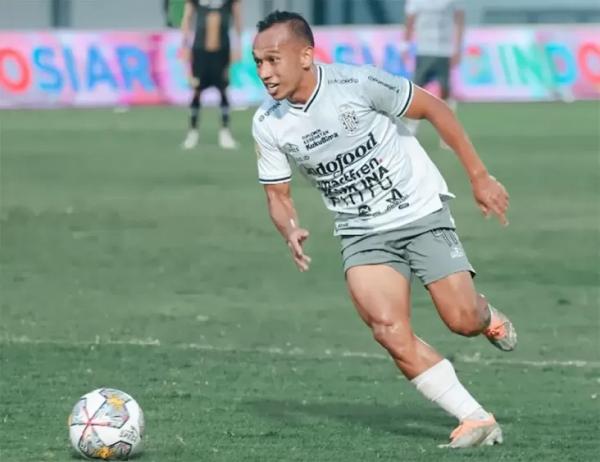 Jelang Bali United Kontra Dewa United, Irfan Jaya sudah Turun Latihan  
