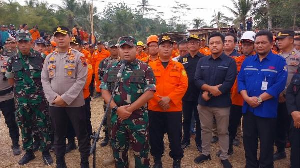 Operasi SAR Pencarian 8 Penambang Emas di Banyumas Resmi Ditutup