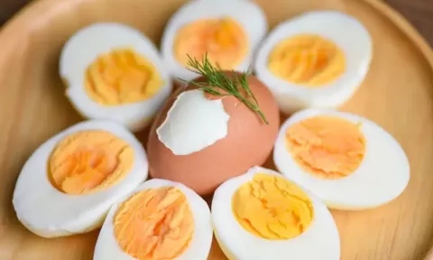 Telur Sering Disebut Sumber Penyebab Kolesterol Tinggi Benarkah? Simak Penjelasannya