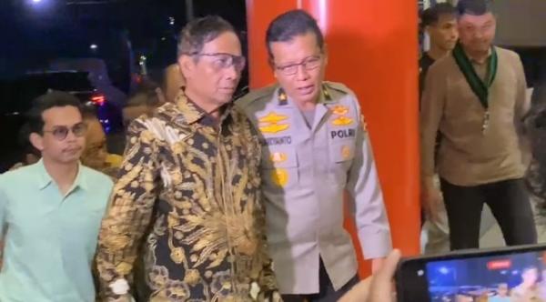 Mahfud MD Tiba di RS Polri Jenguk Mahasiswa Universitas Brawijaya Korban Kabel Fiber Optik