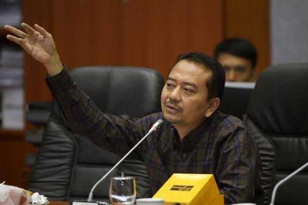 Penikaman Siswa di Banjarmasin, Ketua Komisi X: Konten Negatif di Medsos Jadi Pemicu Bullying