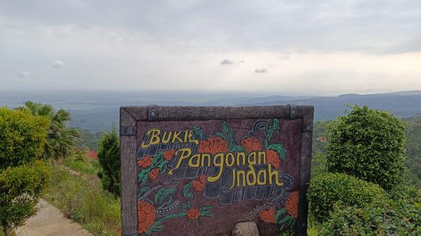 Bukit Pangonan Indah, Pegunungan Banyumas yang Cocok Untuk Menikmati Sunset