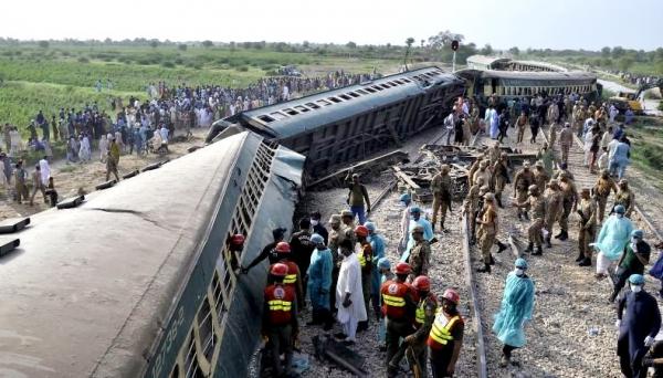 Kecelakaan Kereta Api di Pakistan, 30 Orang Tewas