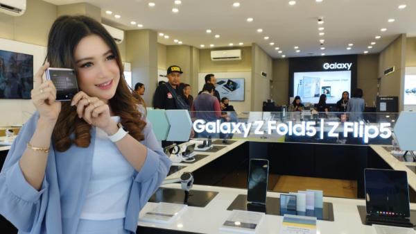 KFI Jajal Langsung Samsung The New Galaxy Z Fold5 dan Z Flip5 di Samsung Bumilindo Graha Family