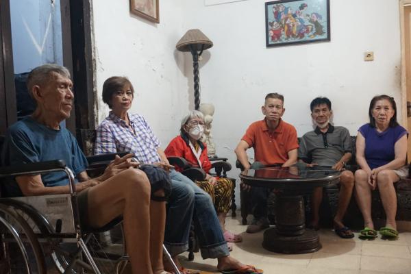 Miris, 6 Lansia di Surabaya Bakal Diusir dari Rumahnya Sendiri, Berikut Penyebabnya!