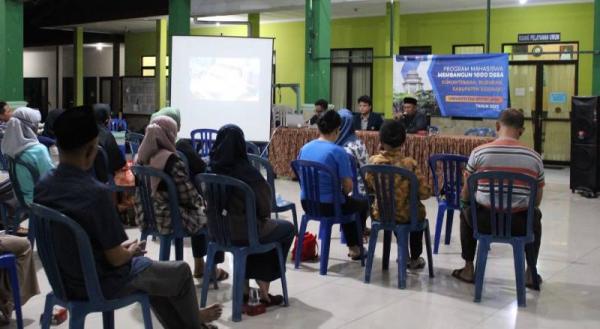 Mahasiswa UB Perkenalkan Budidaya Akuaponik: Ikan Lele Dikombinasikan Kangkung dan Sawi