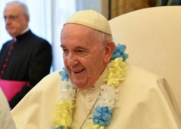 Gereja Terbuka bagi LBGT,  Ini Penegasan Paus Fransiskus