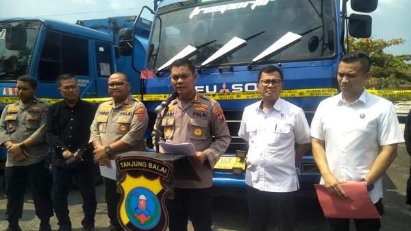 Polda Sumut Gagalkan Peredaran 71 Ton BBM Ilegal di Tanjungbalai, 9 Orang Diamankan