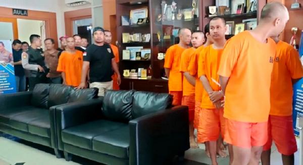 Miris, Peras Tamu Hotel hingga Rp1 Miliar 10 Wartawan Gadungan Diringkus di Tangerang