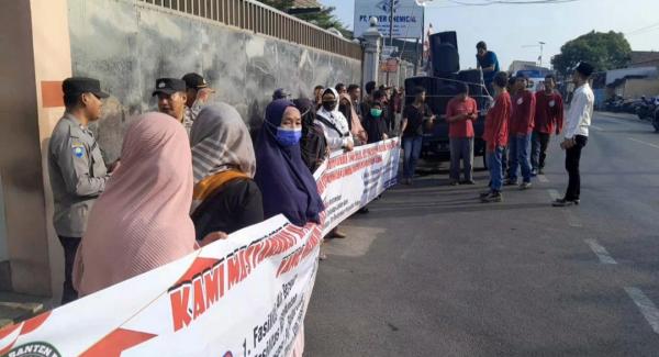 Demo di Cilegon Nyaris Ricuh, Usai Massa Didatangi Sekelompok Pemuda