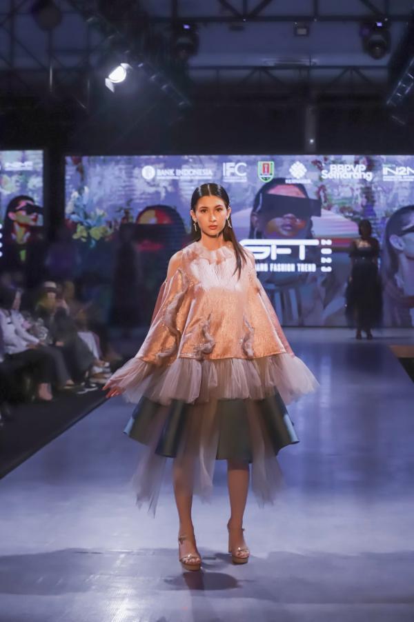 Semarang Fashion Trend Angkat Potensi Industri Kreatif di Kota Semarang