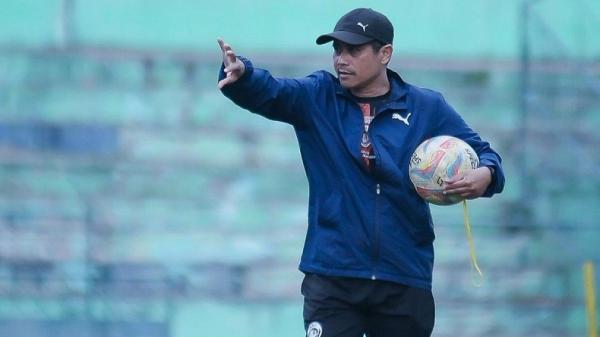 Arema FC Pecat Pelatih Joko Susilo, Ini Penggantinya!