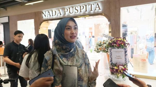 Lebarkan Sayap Bisnis, Nada Puspita Buka Toko Perdana di Bandung