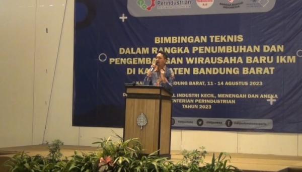 Gandeng Kemenperin, Rian Firmansyah Dorong Peningkatan Populasi WUB IKM di Lembang