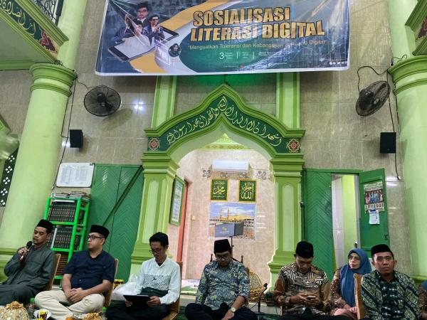 Literasi Digital di Ponpes Makassar, Ajarkan Masyarakat Santri Lebih Toleran dan Bertanggung Jawab