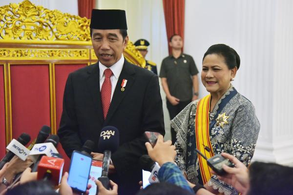18 Tokoh Raih Anugerahan Tanda Kehormatan RI, Presiden Jokowi: Semua atas Pertimbangan Dewan Gelar!