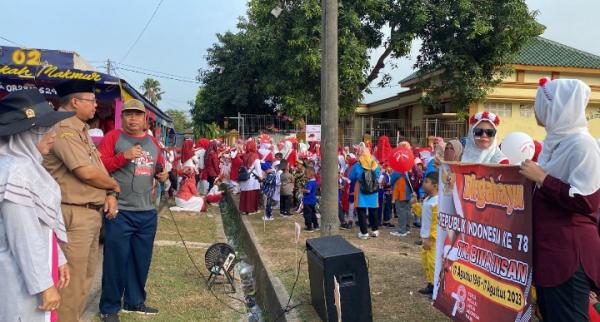 Warga Lebak Gede Pulomerak Antusias Ikuti Karnaval Kemerdekaan HUT RI Ke-78, Tingkat Kelurahan