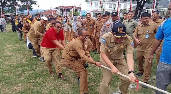 Meriahkan Hut Ri Ke 78 Wakil Bupati Ikut Lomba Tarik Tambang Antar