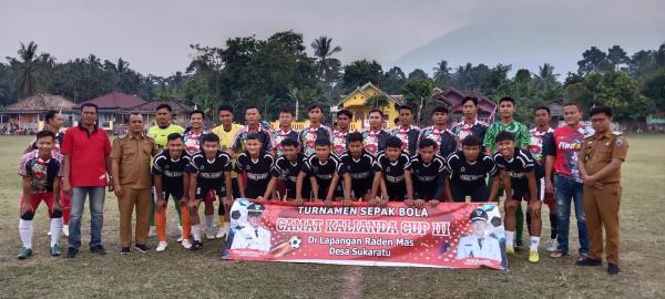 Turnamen Sepak Bola Camat CUP III Resmi Barakhir, Kelurahan Bumi Agung Jadi Juara