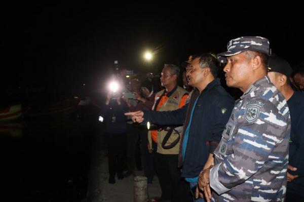 Kebakaran Kapal di Pelabuhan Kota Tegal, Polisi Tunggu Api Padam