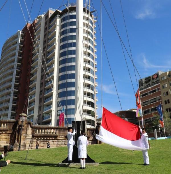 Australian National Maritime Museum Kibarkan Bendera Indonesia Merah Putih Kali Pertama di Sidney