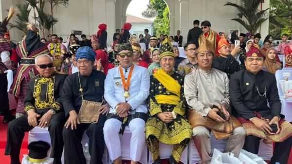 Gubri Syamsuar Ikuti Upacara Penurunan Bendera Merah Putih di Istana Negara