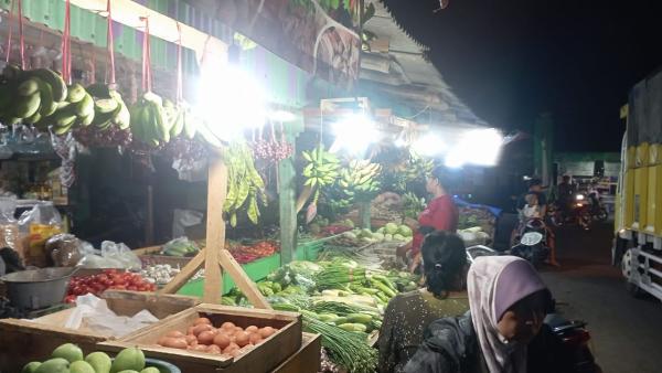 Pasar Tradisional di Kota Probolinggo Ini, Beroperasi 24 Jam Nonstop