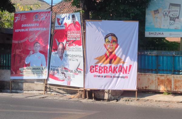 Puluhan Baliho Gibran Hiasi Surabaya, Dukungan Cawapres?