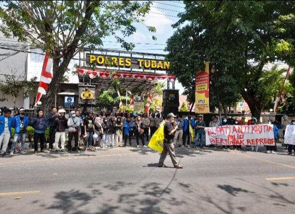 Demo Mahasiswa Blokade Pantura di Mapolres, Tuntut Oknum Pelaku Arogansi Ditindak