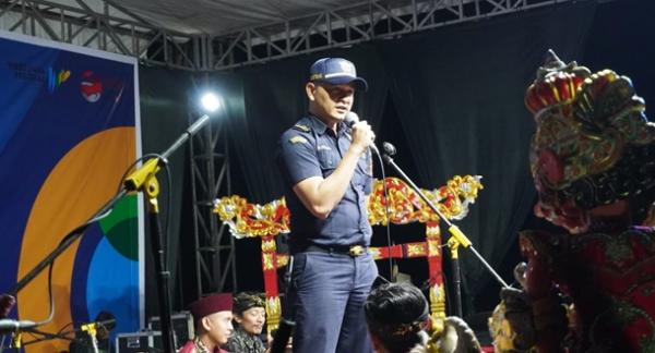 Kampanye Gempur Rokok Ilegal di Kampung 'Gerilya" Gubernur Sewaka