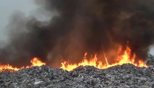 Kebakaran TPA Sarimukti: 67 Warga KBB Terkena ISPA, 2 Orang Dirujuk ke RSUD