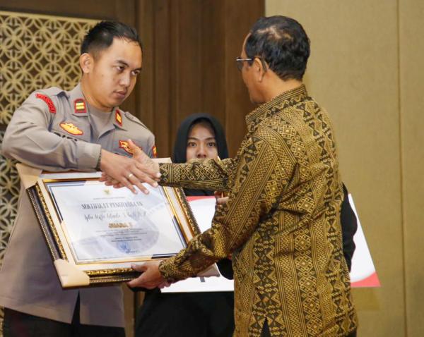 Video Kreatif 