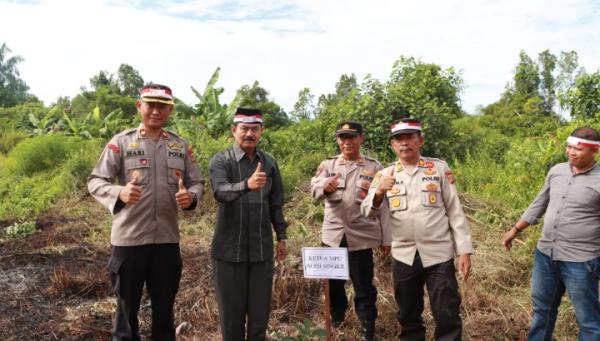 Polres Aceh Singkil Tanam 1000 Pohon Pada Agenda Polri Lestarikan Negeri