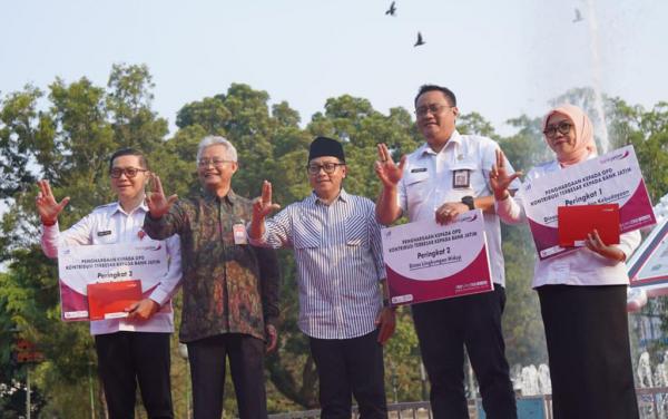 Bank Jatim Revitalisasi Alun-Alun Merdeka Kota Malang