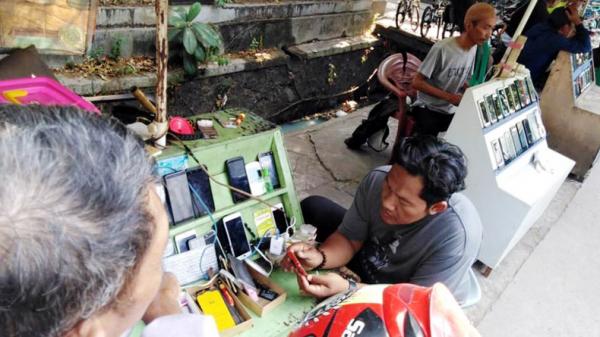 Jasa Servis Reparasi HP Android Paling Direkomendasikan Di Kota Tangerang