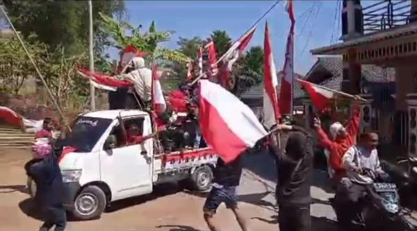 Unjuk Rasa Pedagang Bendera di Leles Garut Berujung Rusak Rumah