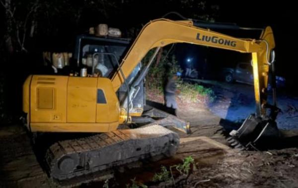 Penyewa Excavator Pembukaan Kebun Sawit di Kawasan Hutan Jeriji Ditahan Gakkum KLHK