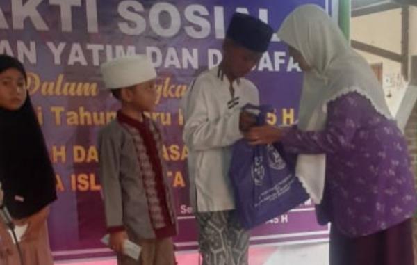 PDWI Kota Semarang dan Yayasan Pendidikan Bakti Wanita Islam Santuni Anak Yatim dan Janda Dhuafa