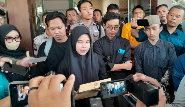 Kampus UIN RM Said Kembali Didemo Mahasiswa, Rektor Dituntut Cabut SK Pembekuan Dema