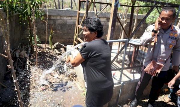 Kapolresta Kupang Kota Resmikan Bantuan Sumur Bor bagi Warga Naimata