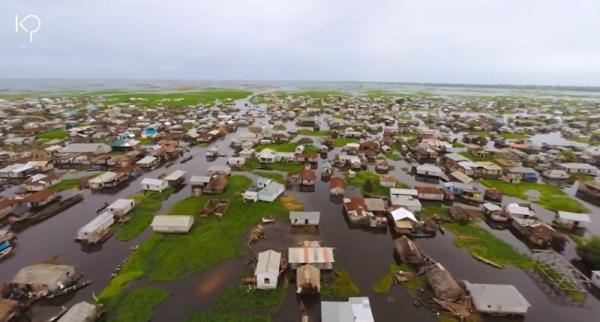 Keunikan Desa Terapung di Tengah Danau Nokoue, Ada Rumah Sakit hingga Hotel